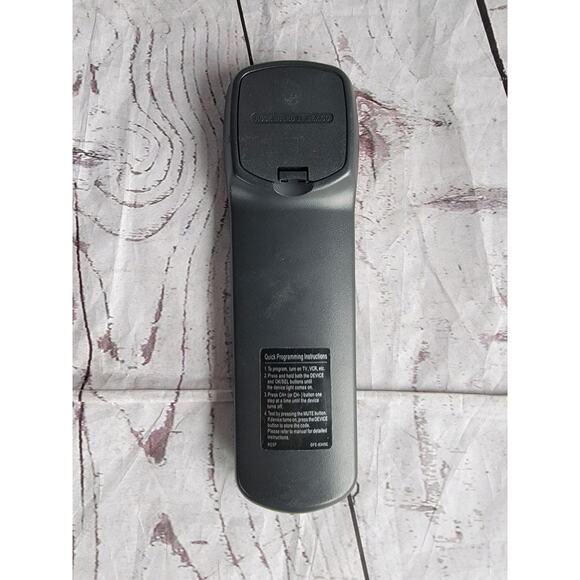 TV Large Big Button Universal Remote Control UR3-SR3S Works - Picture 4 of 7